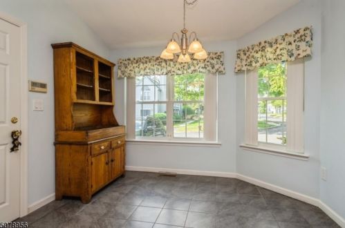 301 Porter Way, Bridgewater NJ 08807-3540 exterior