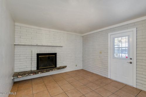 824 Harrison St, Chandler AZ 85225-6726 exterior