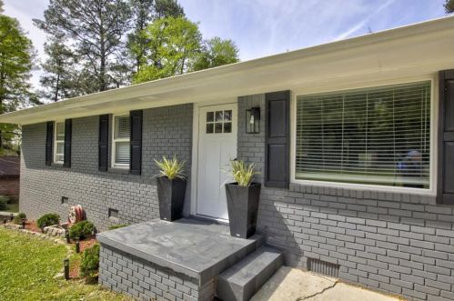 2229 Clairmont Cir, Lithonia, GA 30078-4107