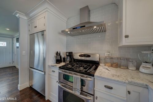 18041 24th Dr, Phoenix AZ  85023-1209 exterior