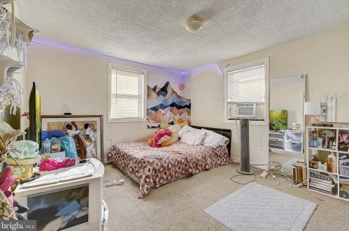 7554 Gilbert St, Philadelphia PA 19150-2606 exterior