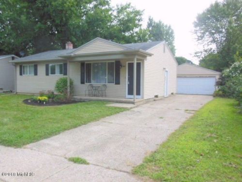 5823 Cranston St, Kalamazoo MI  49002-2226 exterior