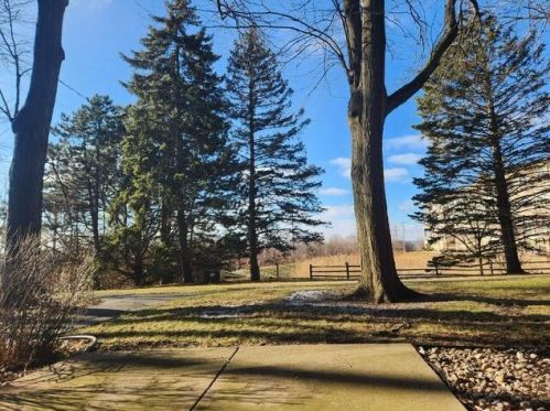 8555 Waterford Ave, Milwaukee WI  53228-2324 exterior