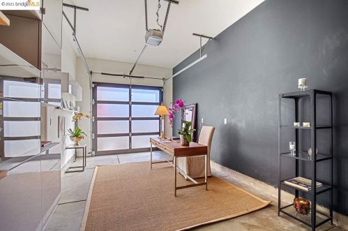 1441 Fairview St, Berkeley CA 94703-2442 exterior