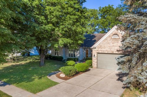 7672 Innisbrook Dr, Kalamazoo, MI 49024-7822