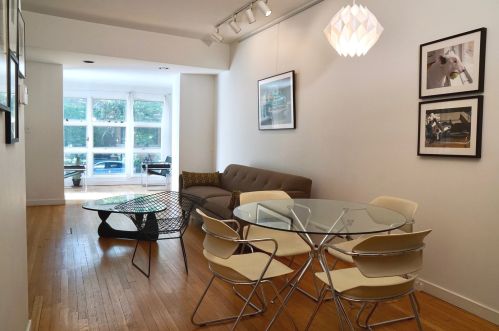 1424 Warner Ave, Chicago IL 60618-2314 exterior