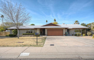 11028 42nd Pl, Phoenix AZ  85028-2929 exterior