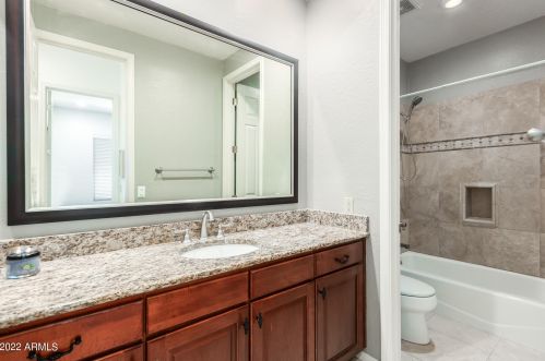 1802 Mead Pl, Chandler AZ  85248-5435 exterior