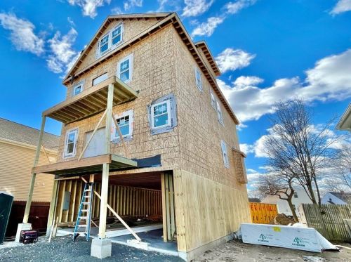 56 Laurel Ave, Milford, CT 06460-6011