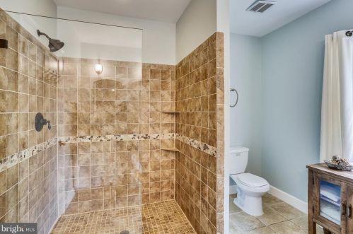 603 Dartmouth Ave, Silver Spring MD 20910-4265 exterior