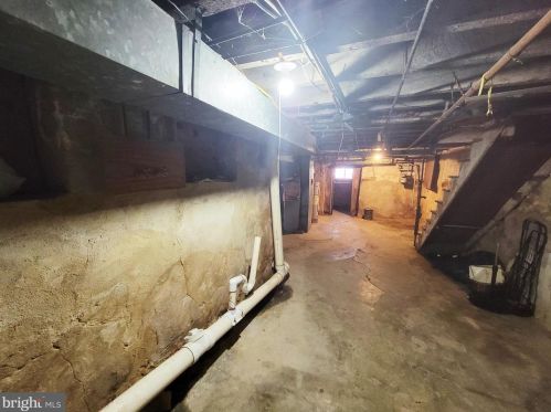 3835 Marshall St, Philadelphia PA  19140-3215 exterior