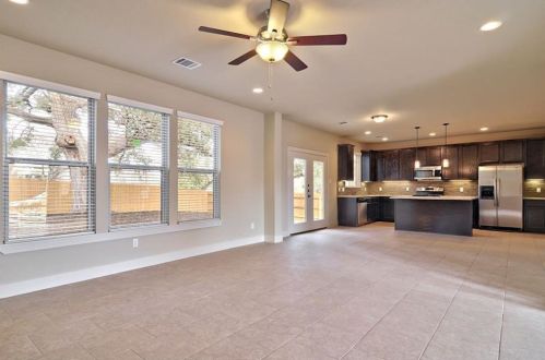 2038 Encino Cir, Austin TX  78723-5715 exterior