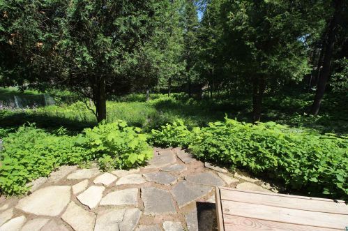 3610 Superior St, Duluth MN 55804-2047 exterior