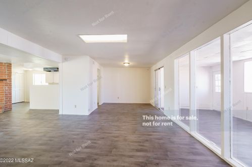 732 Camino Seco, Tucson AZ  85710-2628 exterior