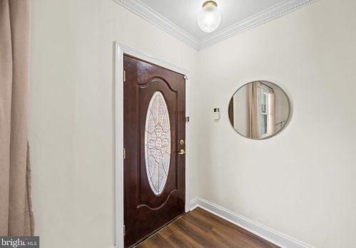 1423 Holbrook St, Washington DC 20002-2908 exterior