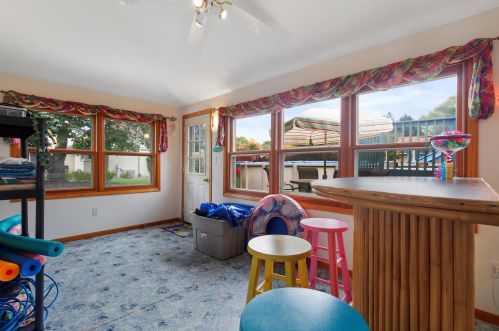 2231 Mallory Ave, Milwaukee WI 53221-4262 exterior