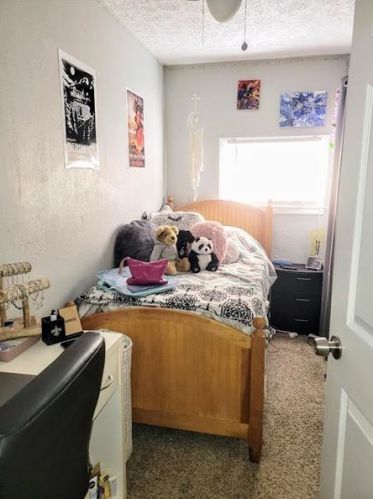 2332 Fox Way, Pittsburgh PA 15203-1838 exterior