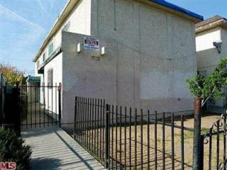 9513 Juniper St, Los Angeles CA  90002-3815 exterior