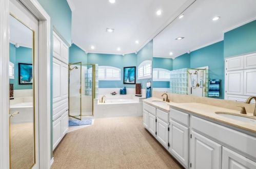 3006 Barton Pt Dr, Austin TX 78733-6322 exterior