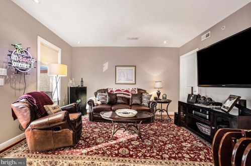 4329 Boone St, Philadelphia PA  19128-4904 exterior