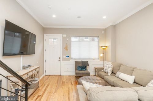 1311 Bouvier St, Philadelphia PA  19146-4702 exterior