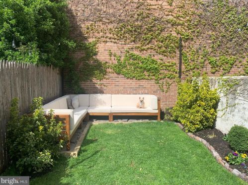 903 Princess St, Alexandria VA  22314-2244 exterior