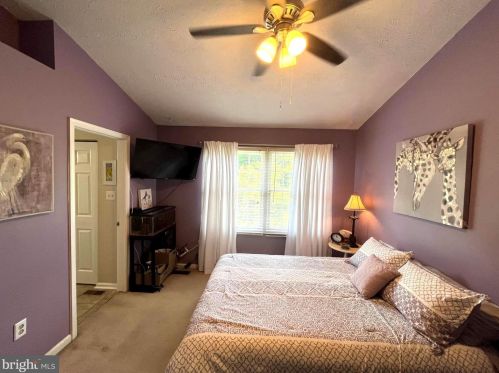 8124 Brightridge Ct, Ellicott MD 21043-6988 exterior