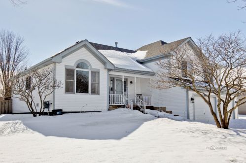 1003 Whitehall Way, Bull Valley, IL 60014-1810