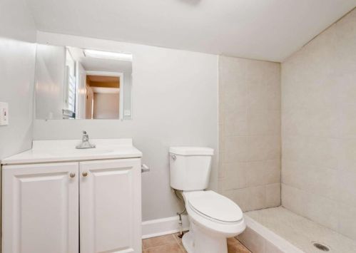 761 Kennolia Dr, Atlanta GA 30310-2330 exterior