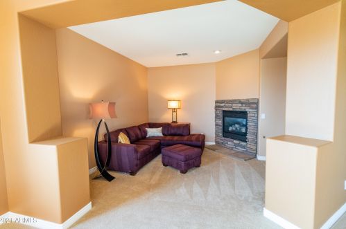 1899 Kaibab Dr, Chandler AZ  85249-3366 exterior