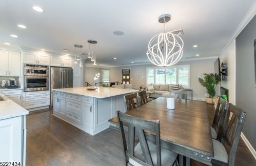 4 Ellsworth Ave, Morristown, NJ 07960-5045