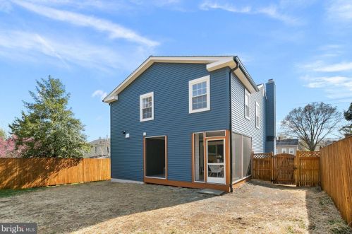 711 Ritchie Ave, Silver Spring MD 20910-5242 exterior