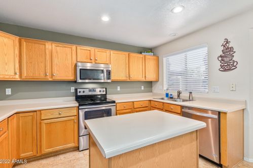 4710 Ashurst Dr, Phoenix AZ 85048-0130 exterior