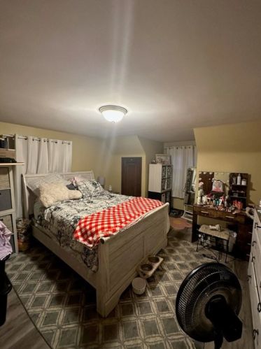 8585 Peebles Rd, Pittsburgh PA 15237-5722 exterior