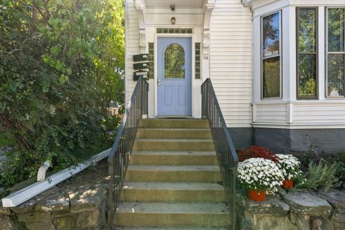 94 Woodford St, Portland ME 04103-4513 exterior