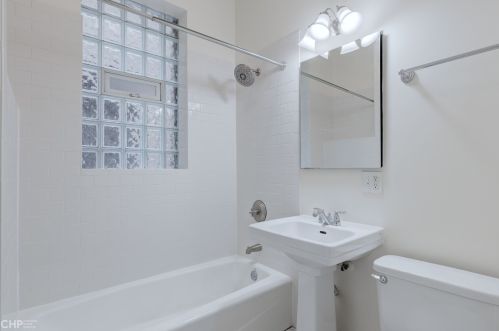 4206 Winchester Ave, Chicago IL 60660-2263 exterior