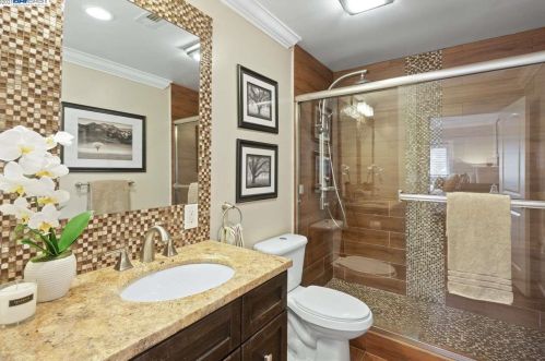 1870 Elinora Dr, Concord CA 94523-2815 exterior