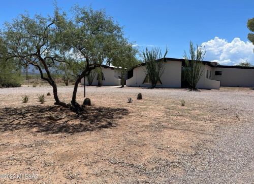 7611 Avenida De Belleza, Tucson AZ  85747-9707 exterior