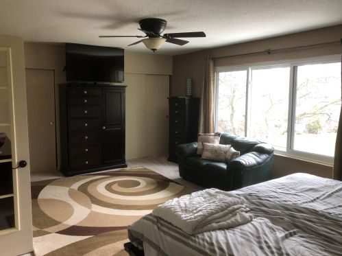 4037 Norway St, Grand Rapids MI 49546-6156 exterior