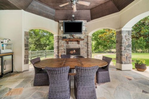 4511 Upper Oxbow Trce, Fulshear TX 77441-4423 exterior