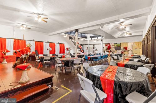 1600 18 St, Philadelphia PA 19145-1435 exterior