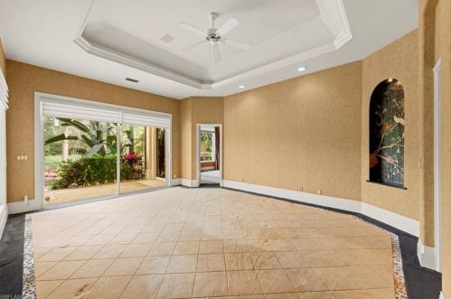 4277 Brynwood Dr, Naples FL 34119-8417 exterior