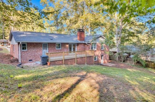 3075 Summer Lk Dr, Gainesville GA 30506-7207 exterior