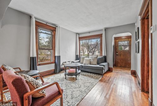 315 10 Ave, South Saint Paul MN 55075-2519 exterior