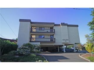 2121 152nd St, Seattle WA  98166-2065 exterior