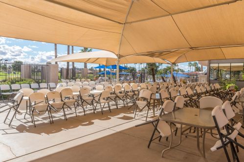 1863 Peach Tree Dr, Chandler AZ 85249-8917 exterior