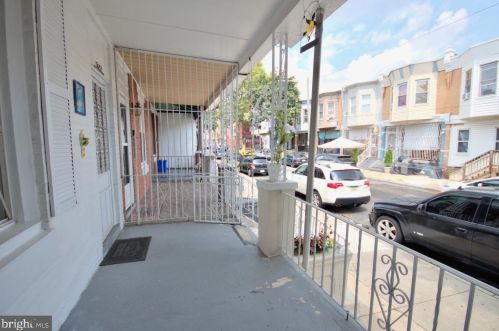 3632 9th St, Philadelphia, PA 19140-4319