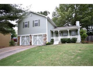 1961 Rocky Mill Dr, Lawrenceville GA  30044-5385 exterior