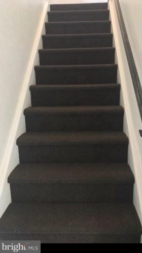 257 Evergreen Ave, Trenton, NJ 08619-1807