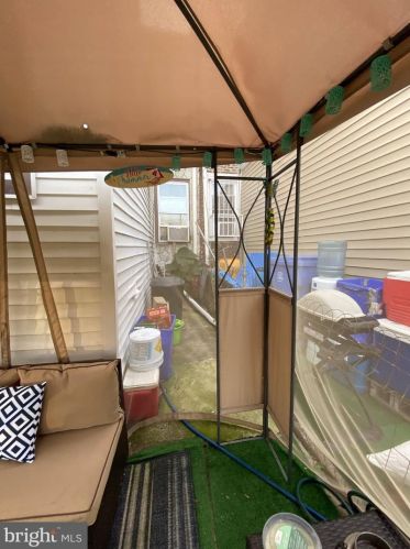 4107 Marshall St, Philadelphia PA 19140-2520 exterior